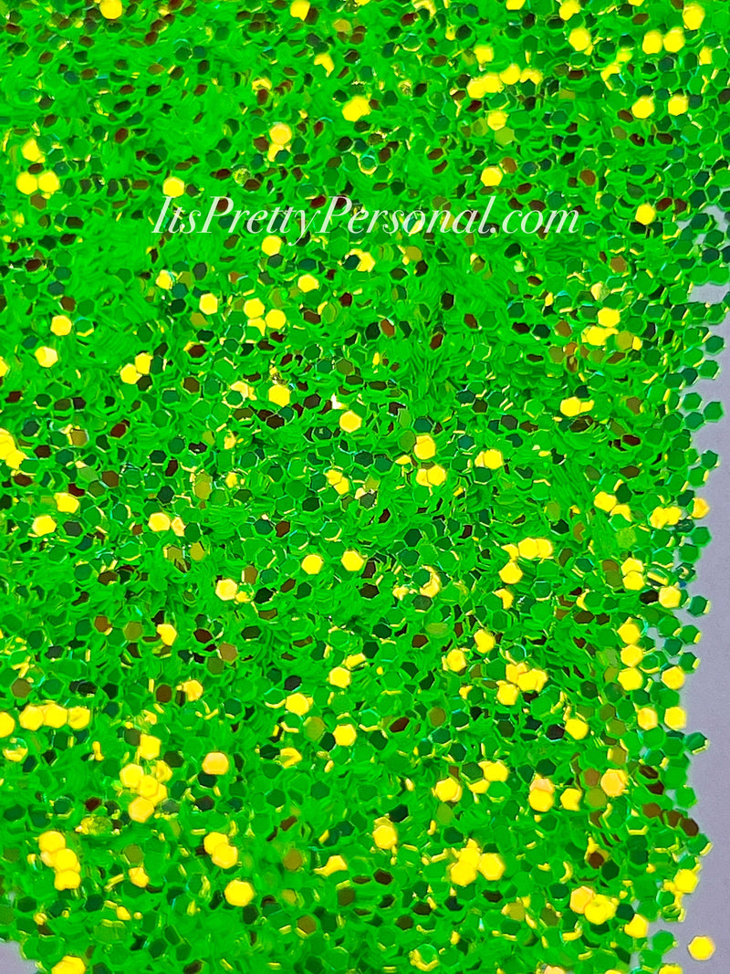 “MINI GREEN Light Show”-GLOW Glitter-Mini Cut (Medium Cut)
