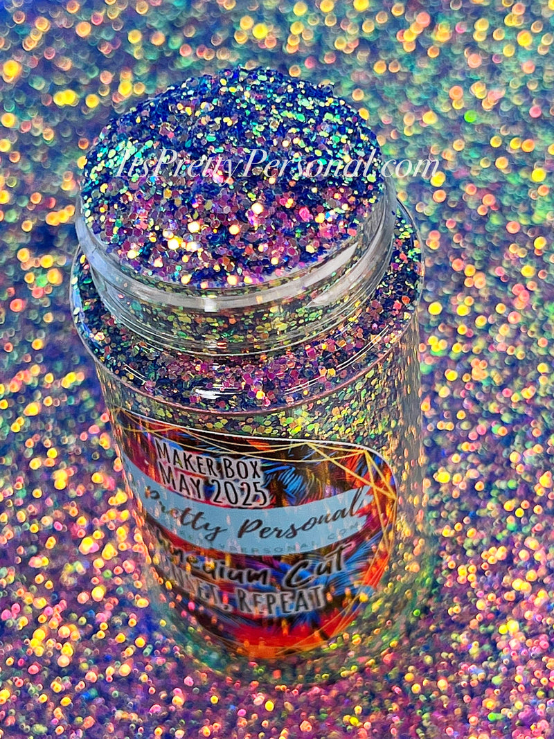 "SCHMedium Sunset, Repeat” - Maker Monthly Box Color May 2025